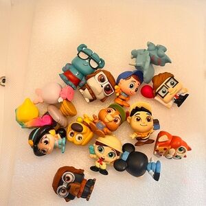 Kids Surprise Blind Box Character Figure Set - Assorted Colors Doorables